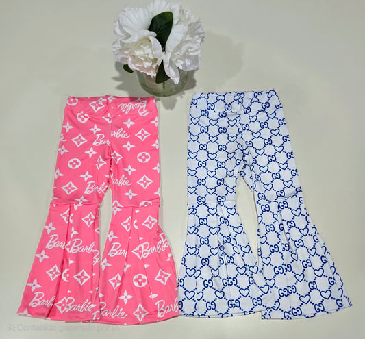 Pantalón acampanado