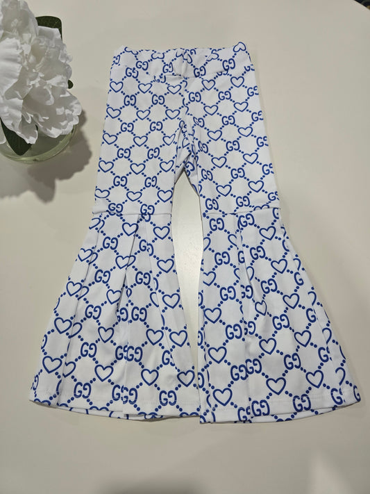 Pantalón acampanado